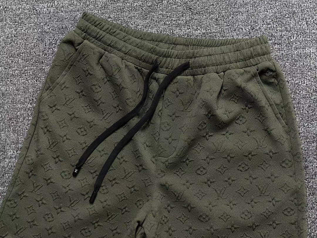 Louis Vuitton 115 L⭐ - Image 11