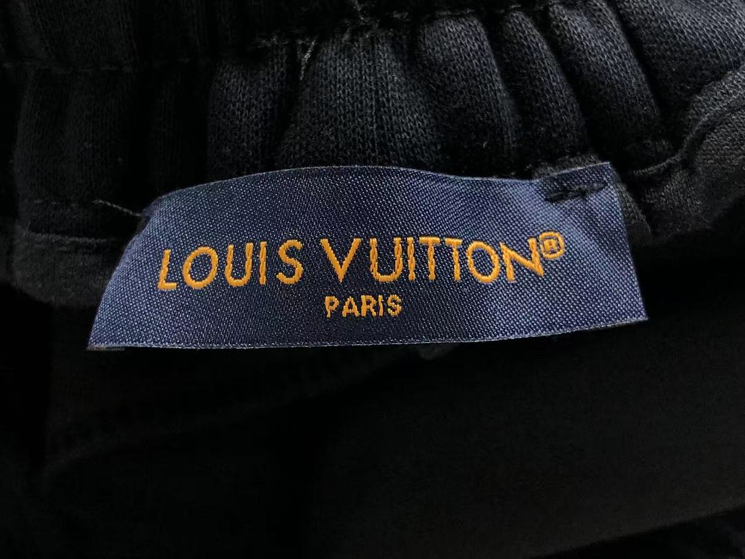 Louis Vuitton 398 L⭐ HOODIE TROUSERS 52090303147 (Im 170Cm 60Kg I Wear Size L In The Phot) - Image 37
