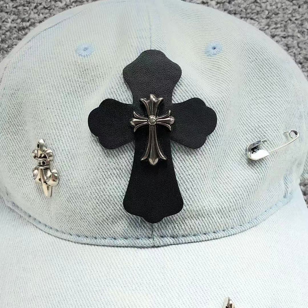 Comme des Garcons 75 C⭐⭐OME HE⭐⭐TS - Image 11