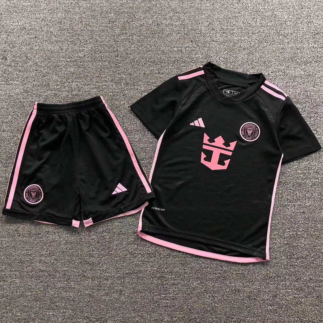 Chanel 68 FOOTBALL T-SHIRT SHORTS
