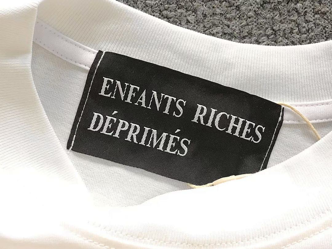 Chanel 98 ENFANTS RICHES DEPRIMES LONG SLEEVED 5211201162 (Im 170Cm 60Kg I Wear Size S In The Phot) - Image 13