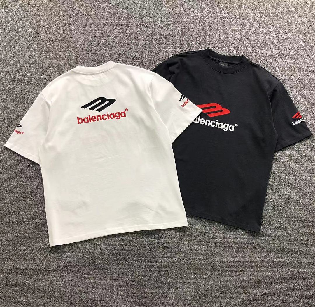 Balenciaga 128 B⭐L⭐⭐⭐IA⭐A T-SHIRT 42042401163 (Im 170Cm 60Kg I Wear Size XS In The Phot)