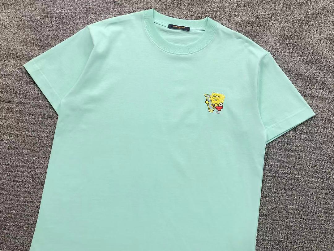 Louis Vuitton 125 L⭐ T-SHIRT 52070405147 (Im 170Cm 60Kg I Wear Size L In The Phot) - Image 11