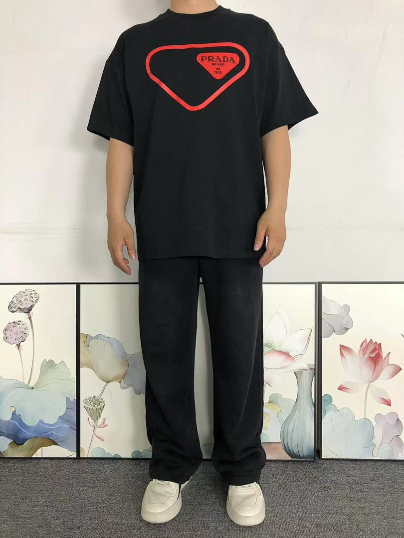 Prada 118 P⭐A⭐A T-SHIRT 4204040260 (Im 170Cm 60Kg I Wear Size XS In The Phot) - Image 3