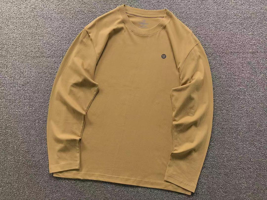 On Running 135 LULULEMON LONG SLEEVED 2206251104 (Im 170Cm 60Kg I Wear Size XL In The Phot) - Image 9