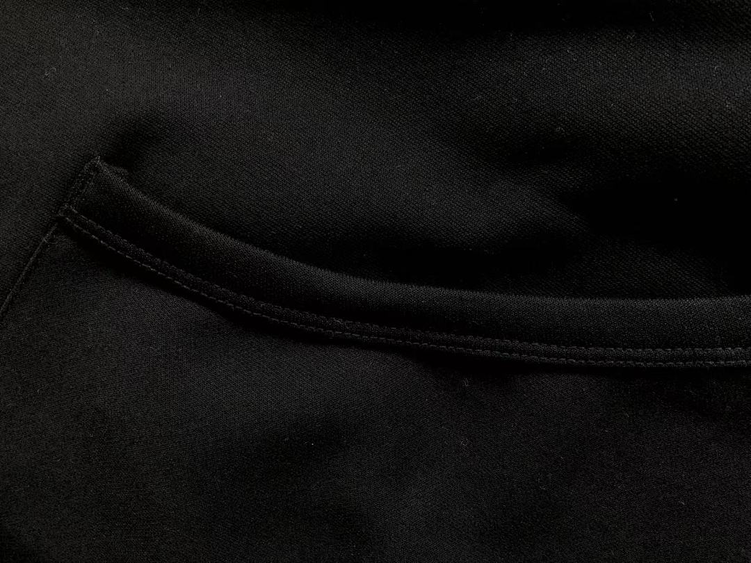 Lacoste TROUSERS128 LACOSTE HOODIE - Image 30
