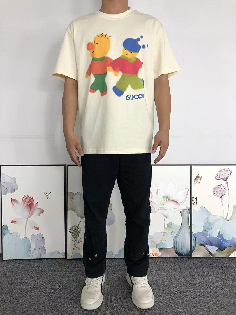 Gucci 85 G⭐C⭐I T-SHIRT 560602101 (Im 170Cm 60Kg I Wear Size S In The Phot) - Image 3
