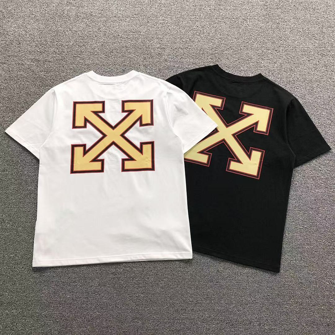Off-White 98 OFF-WHITE T-SHIRT 59012619 (Im 170Cm 60Kg I Wear Size M In The Phot)