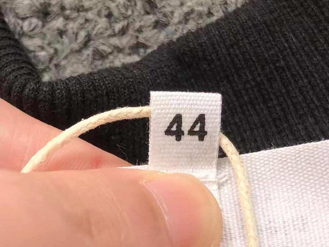 On Running 128 MAISON MARGIELA HOODIE 5123018162 (Im 170Cm 60Kg I Wear Size 44 In The Phot) - Image 19