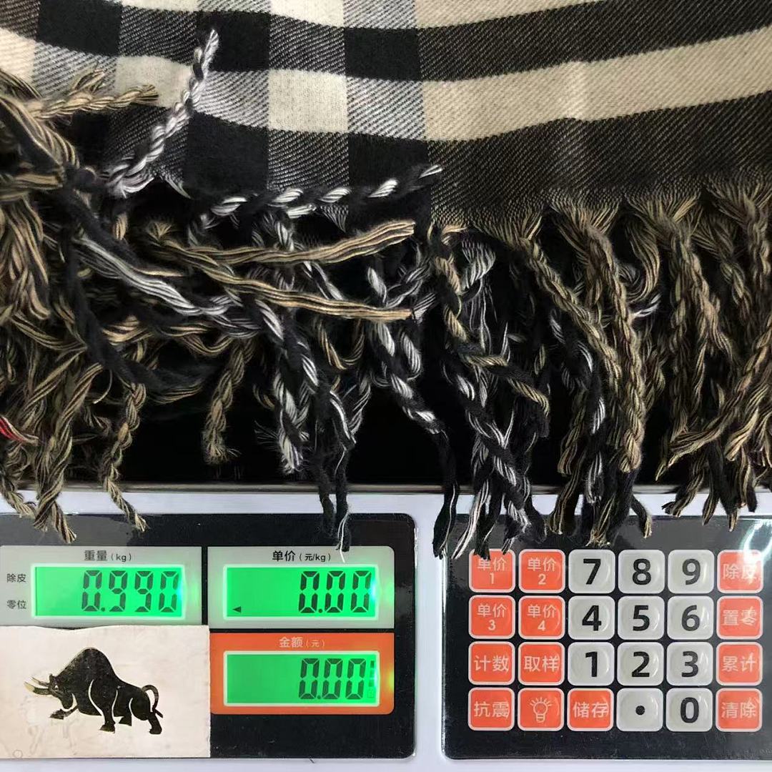 Burberry 135 B⭐R⭐E⭐RY SHAWL 510240576 (Long 154CM* Wide 135CM) - Image 12