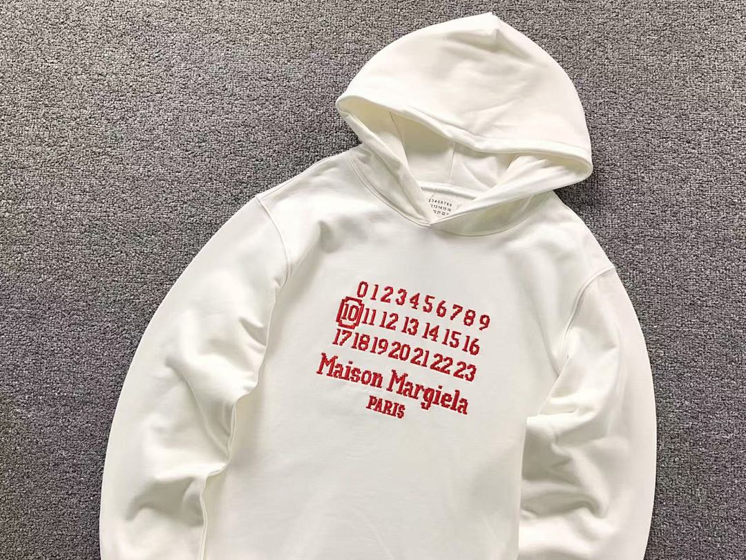 On Running 125 MAISON MARGIELA HOODIE 58262286 (Im 170Cm 60Kg I Wear Size 46 In The Phot) - Image 8