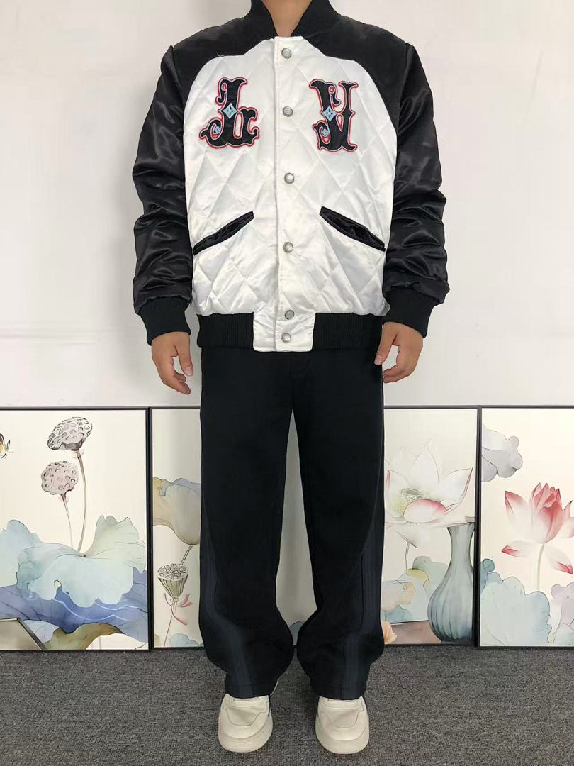 Louis Vuitton 245 L⭐ COTTON CIOTHES 11110801104 (Im 170Cm 60Kg I Wear Size 48 In The Phot) - Image 3