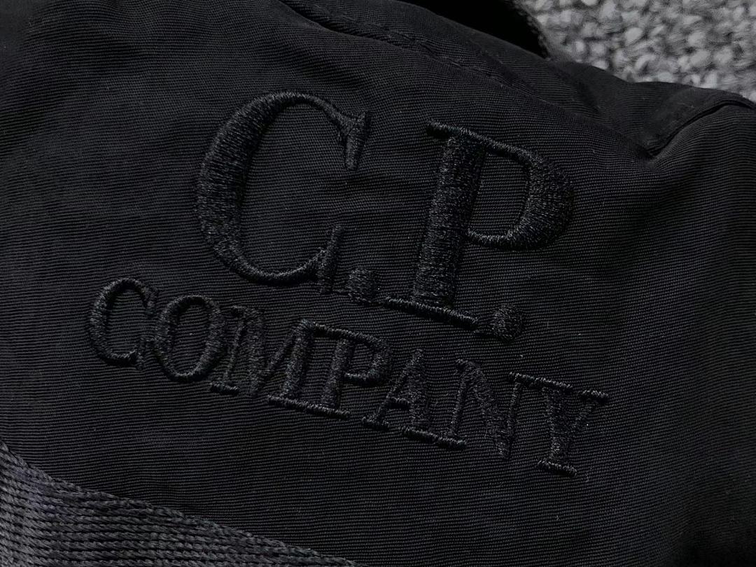 C.P. Company 135 CP BAG 3103161429 (Long 23CM* Wide 8CM*20CM) - Image 13