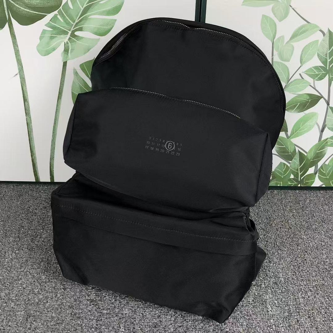 Unbranded 438 MAISON MARGIELA BAG 219230901 (Long 40CM* Wide 18CM* High 45CM)