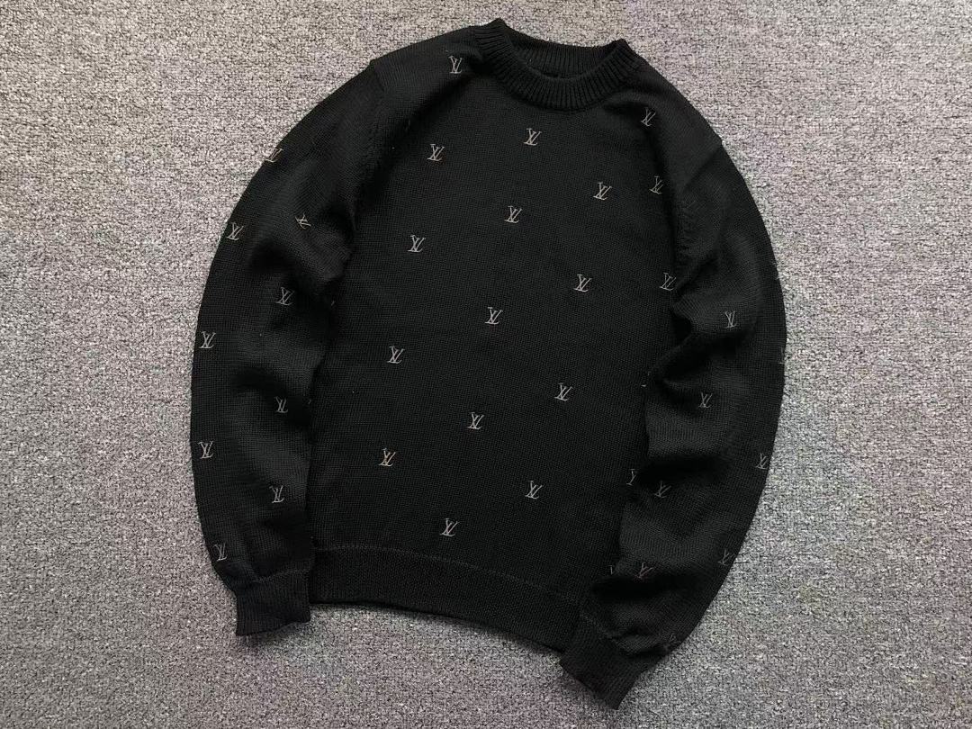 Louis Vuitton 165 L⭐ SWEATER 41101111146 (Im 170Cm 60Kg I Wear Size M In The Phot) - Image 6