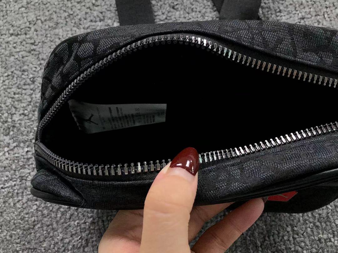 Air Jordan 95 A⭐R J⭐R⭐AN BAG 4109110913 (Long 22CM* Wide 6CM* High 13CM) - Image 11