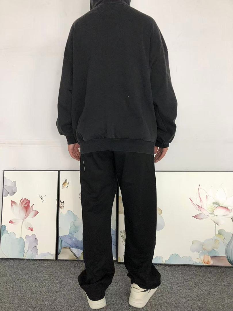 Balenciaga 195 B⭐L⭐⭐⭐IA⭐A HOODIE 1108211499 (Im 170Cm 60Kg I Wear Size M In The Phot) - Image 4