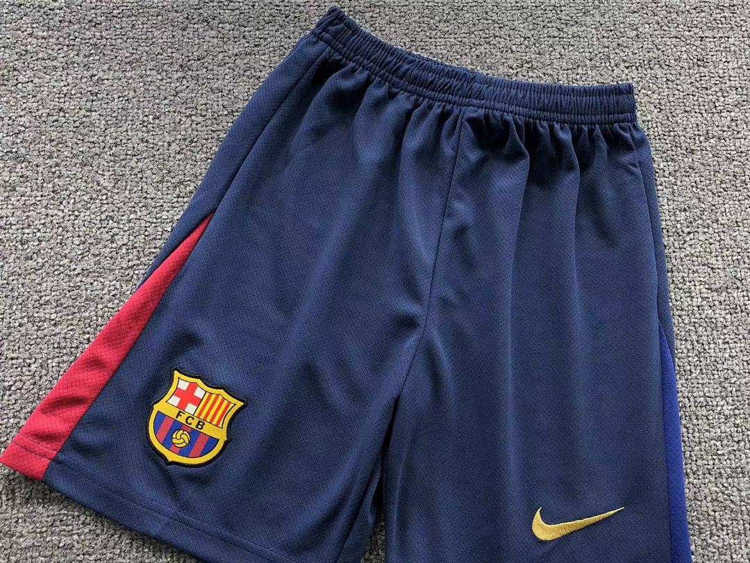 Chanel 75 FOOTBALL T-SHIRT SHORTS - Image 28