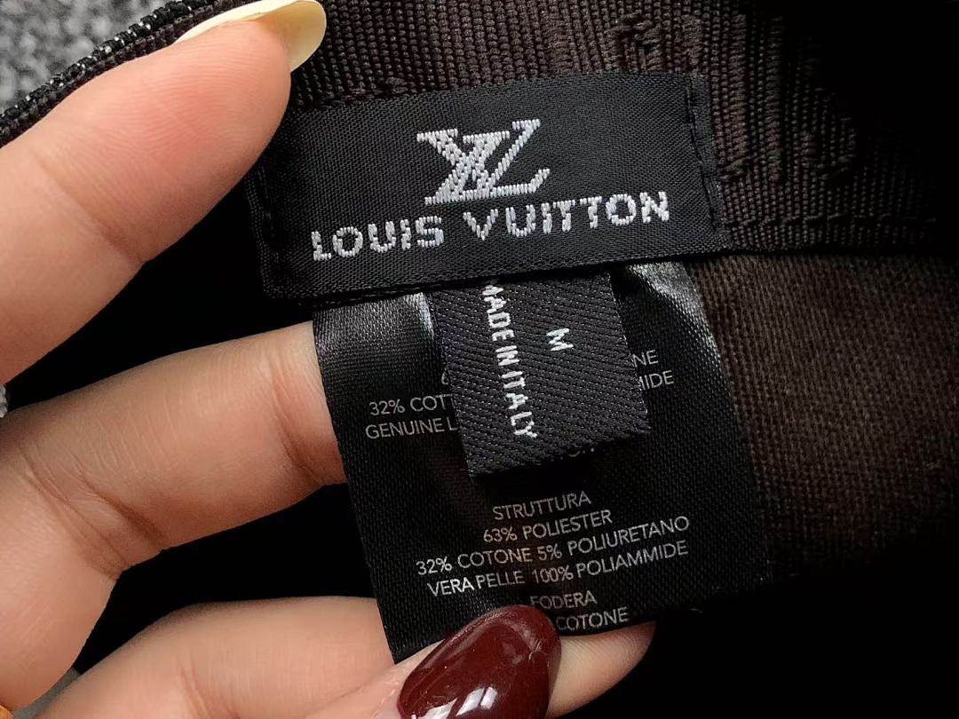 Louis Vuitton 98 L⭐ - Image 12