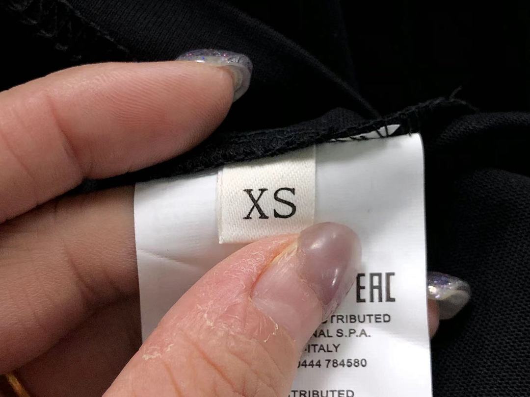 On Running 98 MAISON MARGIELA T-SHIRT 41072407133 (Im 170Cm 60Kg I Wear Size XS In The Phot) - Image 26