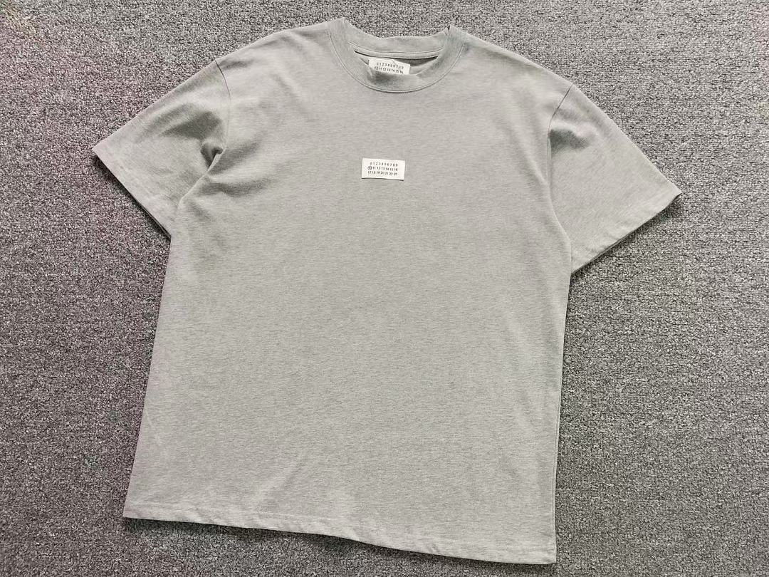 On Running 82 MAISON MARGIELA T-SHIRT 5208270386 (Im 170Cm 60Kg I Wear Size 46 In The Phot) - Image 9
