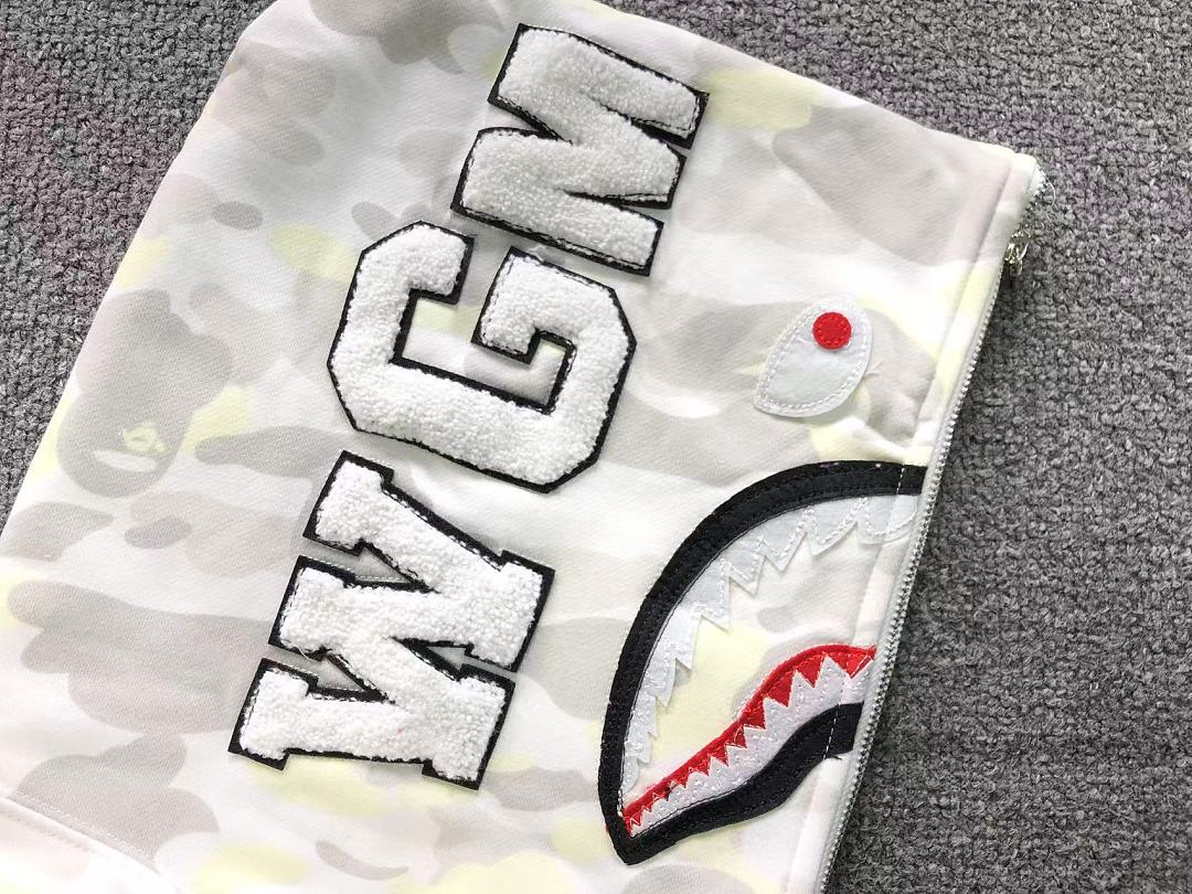 Bape 135 BAPE HOODIE 52070720158 (Im 170Cm 60Kg I Wear Size M In The Phot) - Image 17