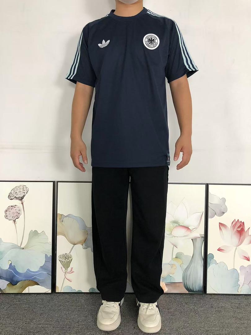 Unbranded 82 FOOTBALL T-SHIRT 1272708002 (Im 170Cm 60Kg I Wear Size M In The Phot) - Image 3