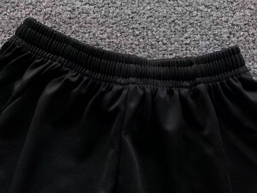 Chanel 75 CHILD FOOTBALL SHORTS T-SHIRT - Image 26