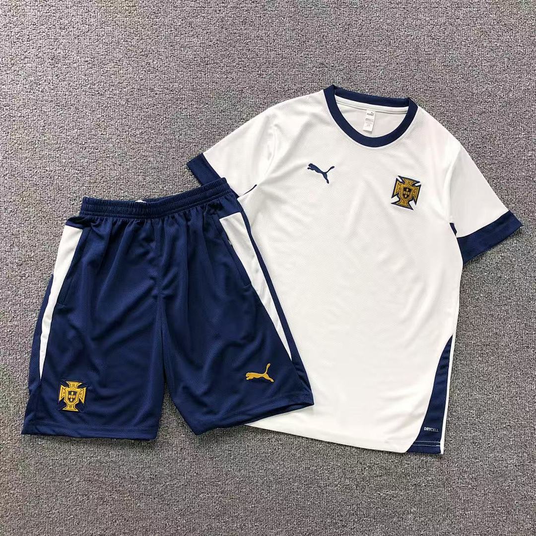 Chanel 85 FOOTBALL T-SHIRT SHORTS C