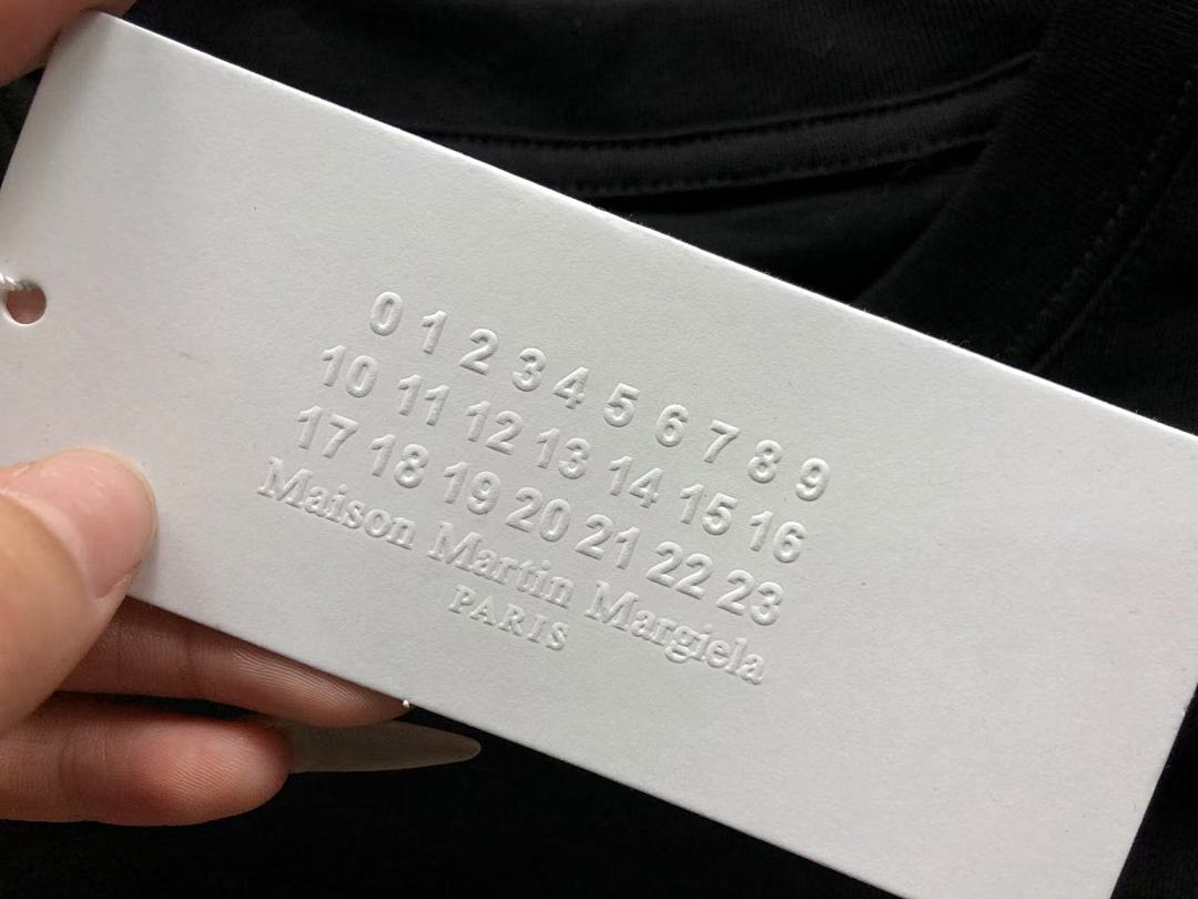 On Running 78 MAISON MARGIELA T-SHIRT 57080486 (Im 170Cm 60Kg I Wear Size 46 In The Phot) - Image 23