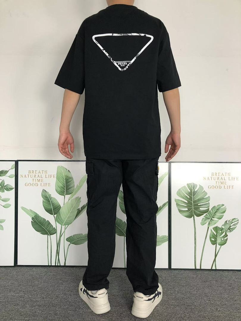 Prada 108 P⭐A⭐A T-SHIRT 311212303 (Im 170Cm 57Kg I Wear Size S In The Phot) - Image 4