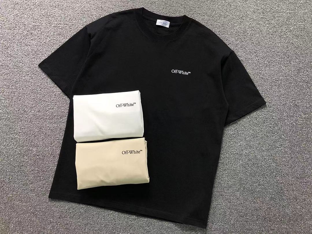 Off-White 105 OFF-WHITE T-SHIRT 5208010619 (Im 170Cm 60Kg I Wear Size M In The Phot) - Image 17