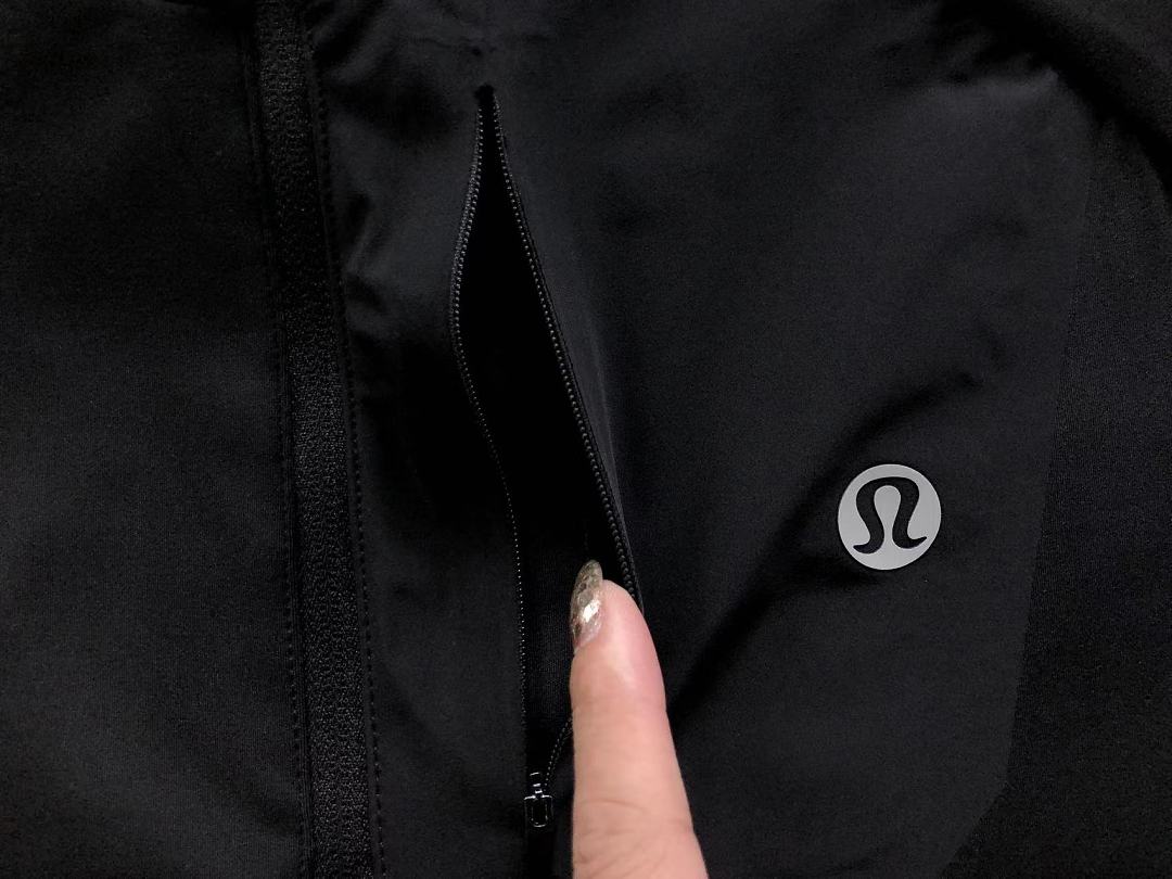 On Running 168 LULULEMON LONG SLEEVED 3207101704 (Im 170Cm 60Kg I Wear Size XL In The Phot) - Image 18