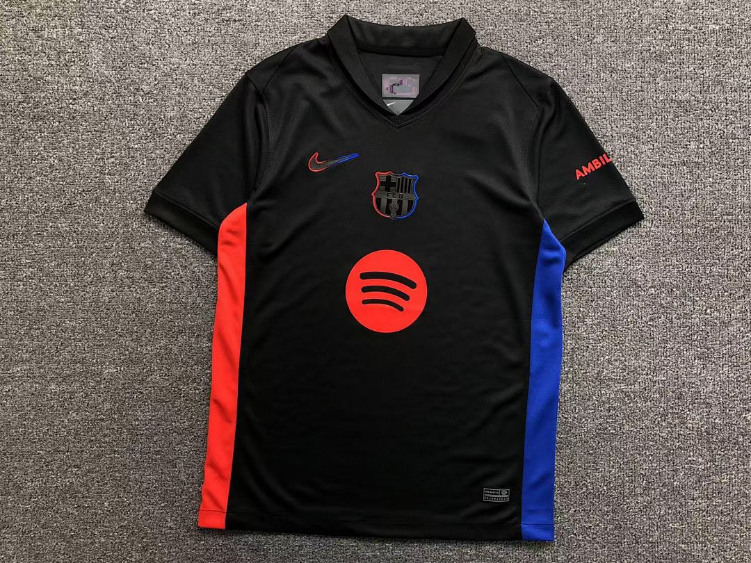 Unbranded 68 FOOTBALL T-SHIRT - Image 3