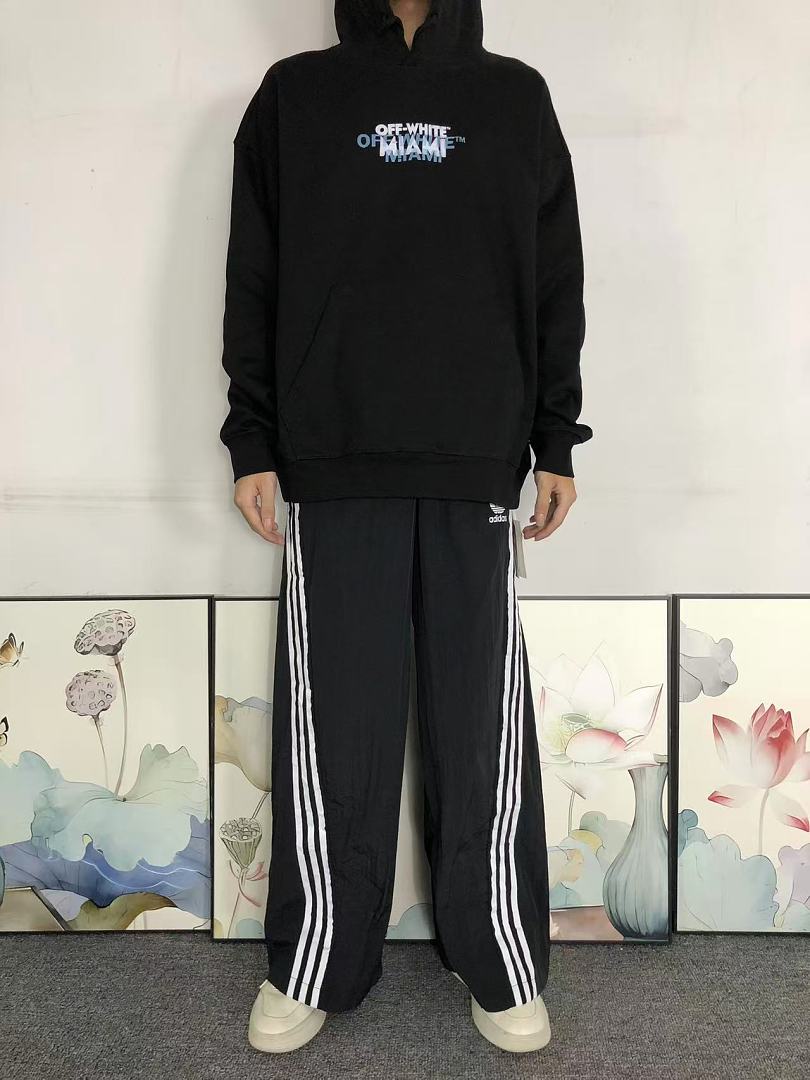 Off-White 165 OFF-WHITE HOODIE 3209050119 (Im 170Cm 60Kg I Wear Size M In The Phot) - Image 3
