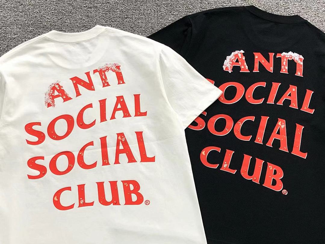 Christian Louboutin 85 ANTI SOCIAL CLUB T-SHIRT 310827130 (Im 170Cm 60Kg I Wear Size M In The Phot) - Image 6