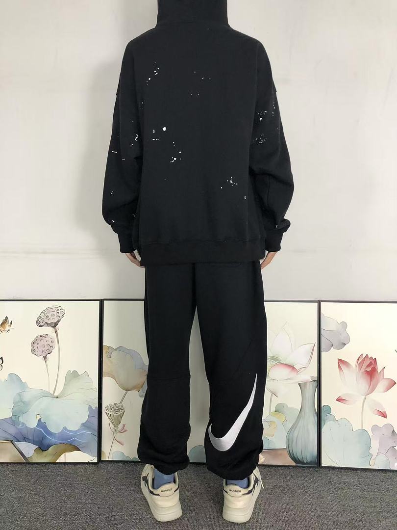 On Running 135 S⭐⭐R⭐⭐E MAISON MARGIELA HOODIE 127107119 (Im 170Cm 60Kg I Wear Size M In The Phot) - Image 4
