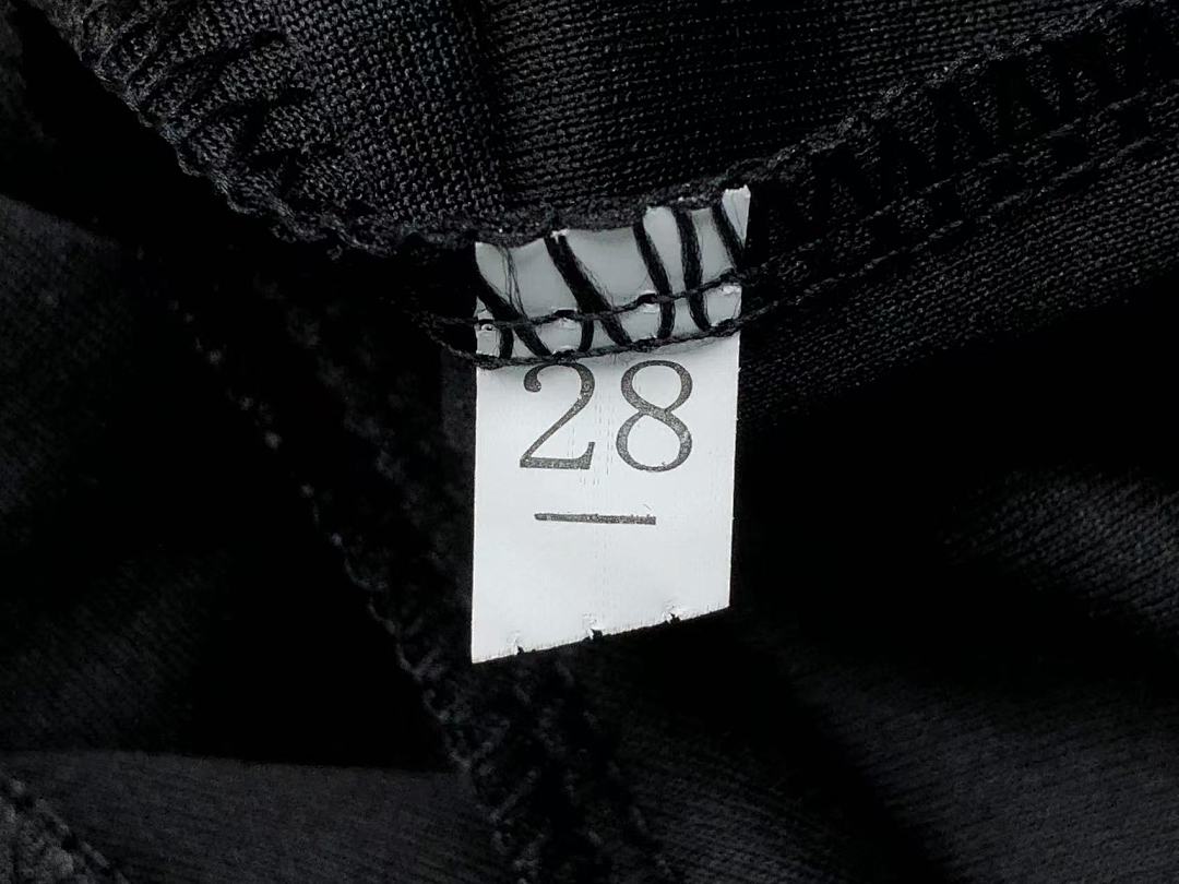 Chanel 75 FOOTBALL T-SHIRT SHORTS - Image 31
