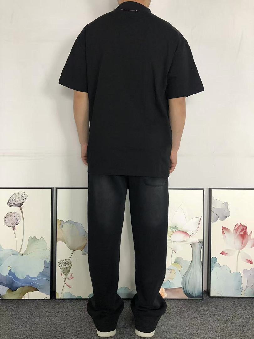 On Running 88 MAISON MARGIELA T-SHIRT 5212432162 (Im 170Cm 60Kg I Wear Size 44 In The Phot) - Image 4