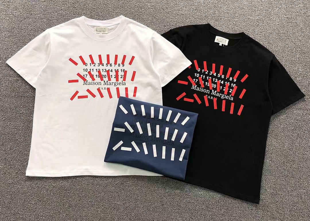 On Running 78 MAISON MARGIELA T-SHIRT 4107050986 (Im 170Cm 60Kg I Wear Size 46 In The Phot) - Image 5