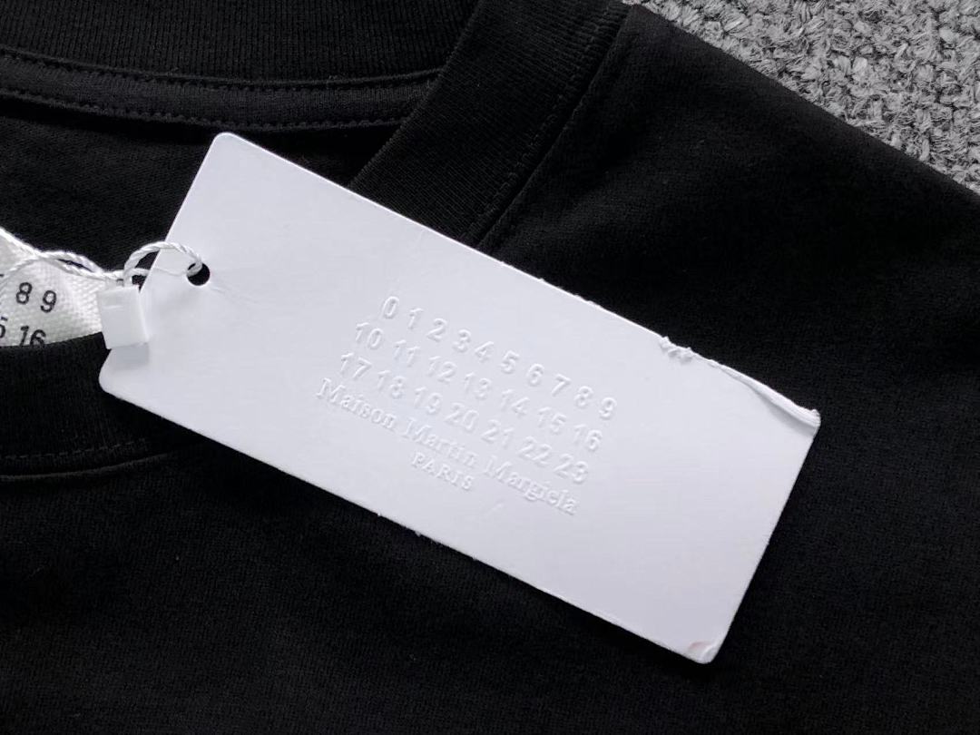 On Running 108 MAISON MARGIELA T-SHIRT 21112904125 (Im 170Cm 60Kg I Wear Size 46 In The Phot) - Image 19
