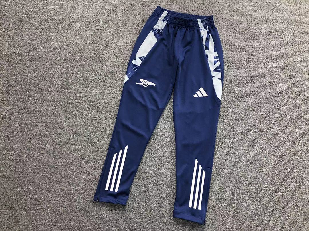 Chanel 135 FOOTBALL CHILD TROUSERS LONG - Image 29