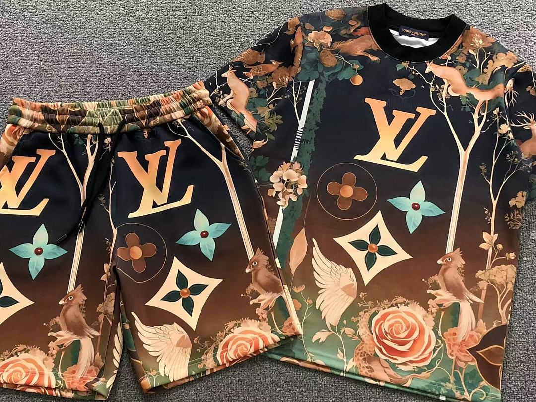 Louis Vuitton SHORTS175 L⭐ T-SHIRT SHORTS 22050511125 (Im 170Cm 60Kg I Wear Size S In The Phot) - Image 7