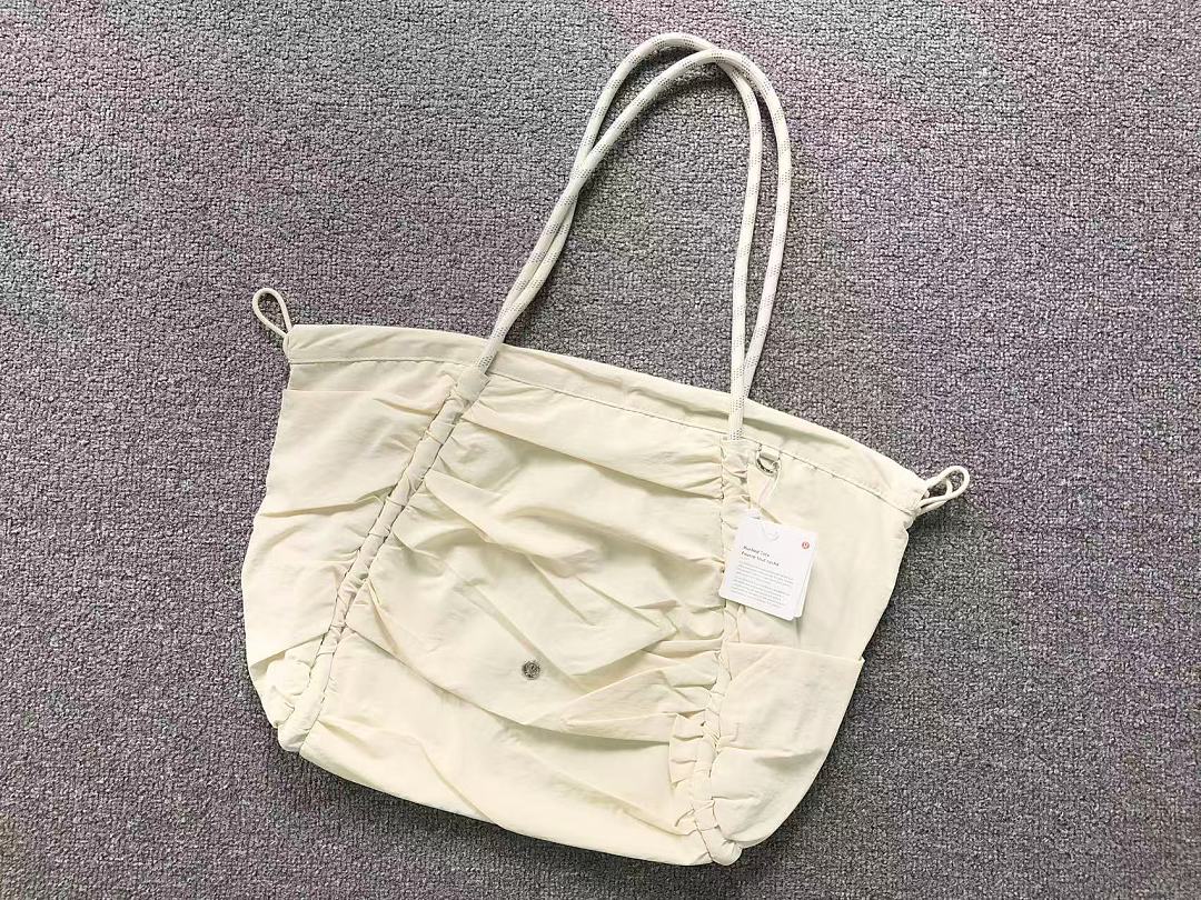 On Running 208 LULULEMON BAG 4208220275 (Long 50CM* High 37CM) - Image 8