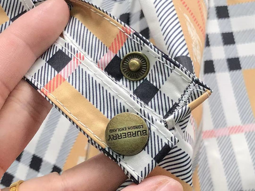 Burberry 88 B⭐R⭐E⭐RY - Image 9