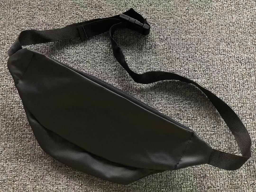 Adidas 72 A⭐I⭐AS BAG 127240843 (Long 26CM* Wide 5CM* High 15CM) - Image 6