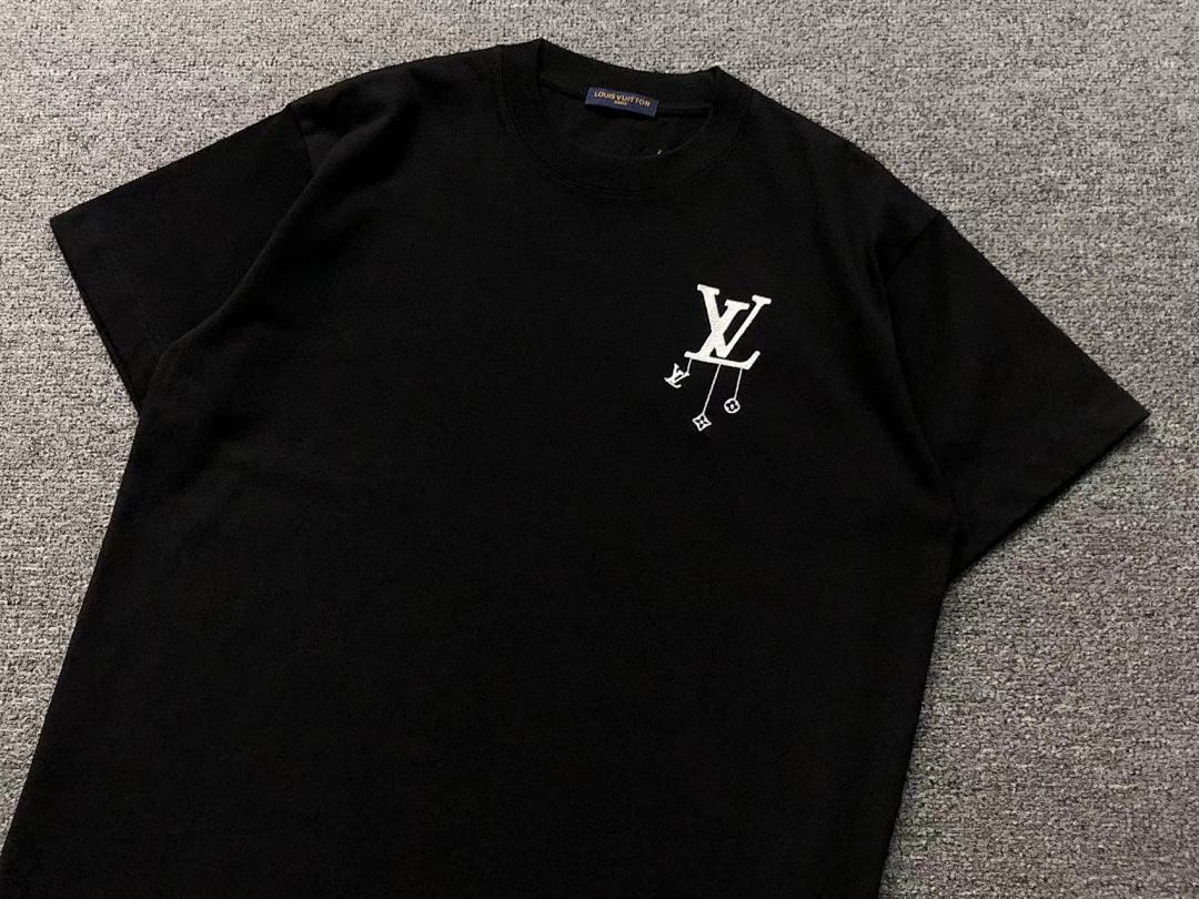Louis Vuitton 108 L⭐ T-SHIRT 42013106133 (Im 170Cm 60Kg I Wear Size 2XL In The Phot) - Image 15