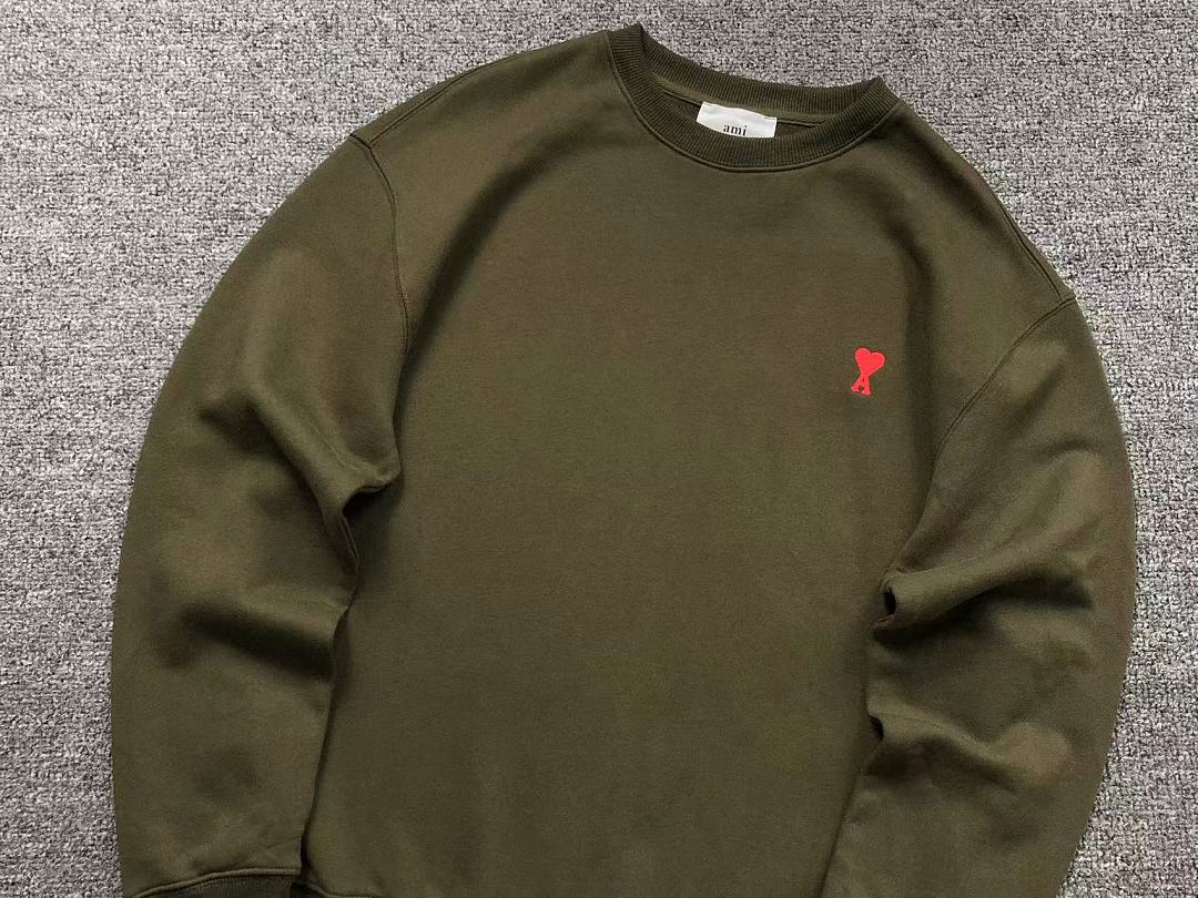 AMI 175 AMI HOODIE 22082708001 (Im 170Cm 60Kg I Wear Size M In The Phot) - Image 24