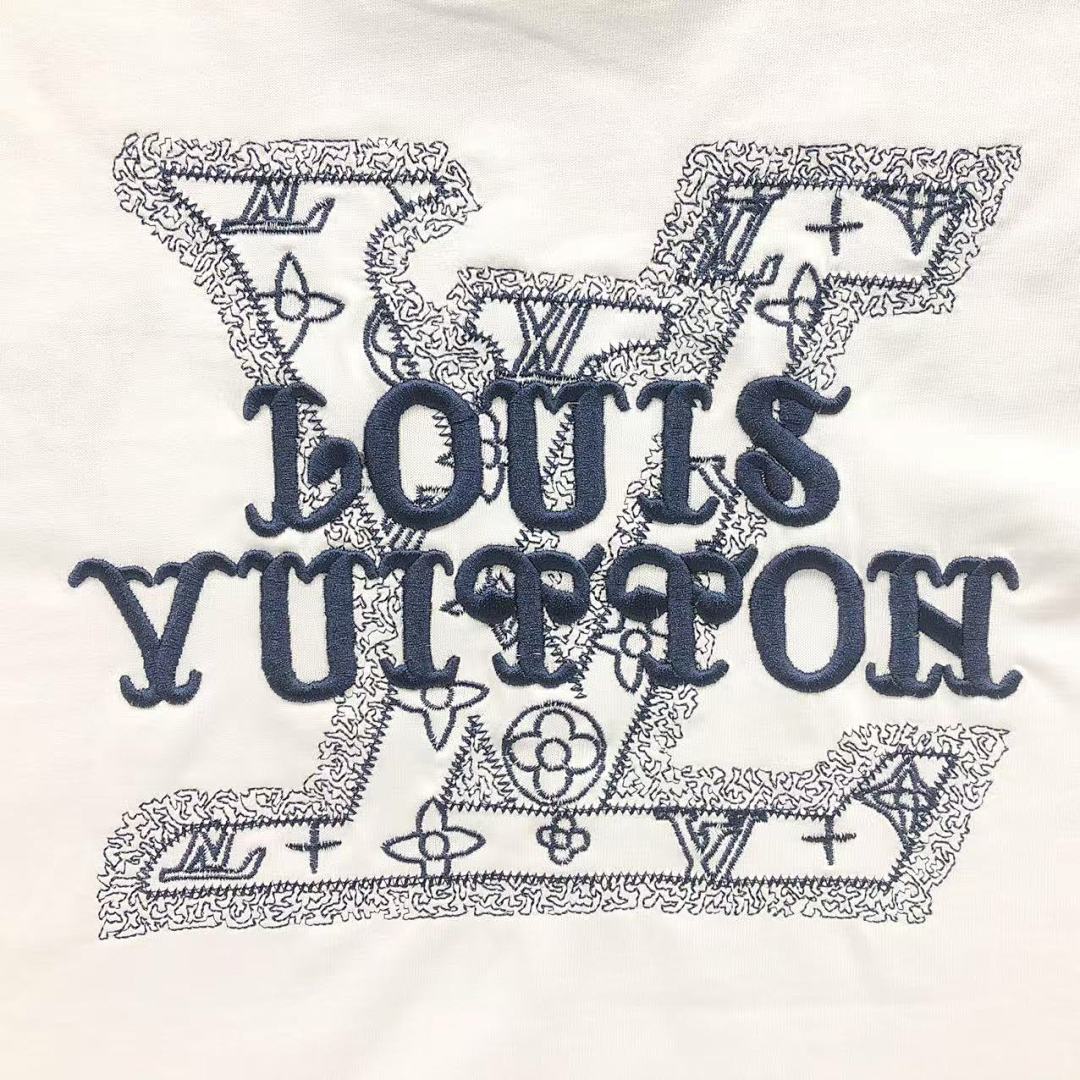 Louis Vuitton 118 L⭐ T-SHIRT 41062613126 (Im 170Cm 60Kg I Wear Size XS In The Phot) - Image 10