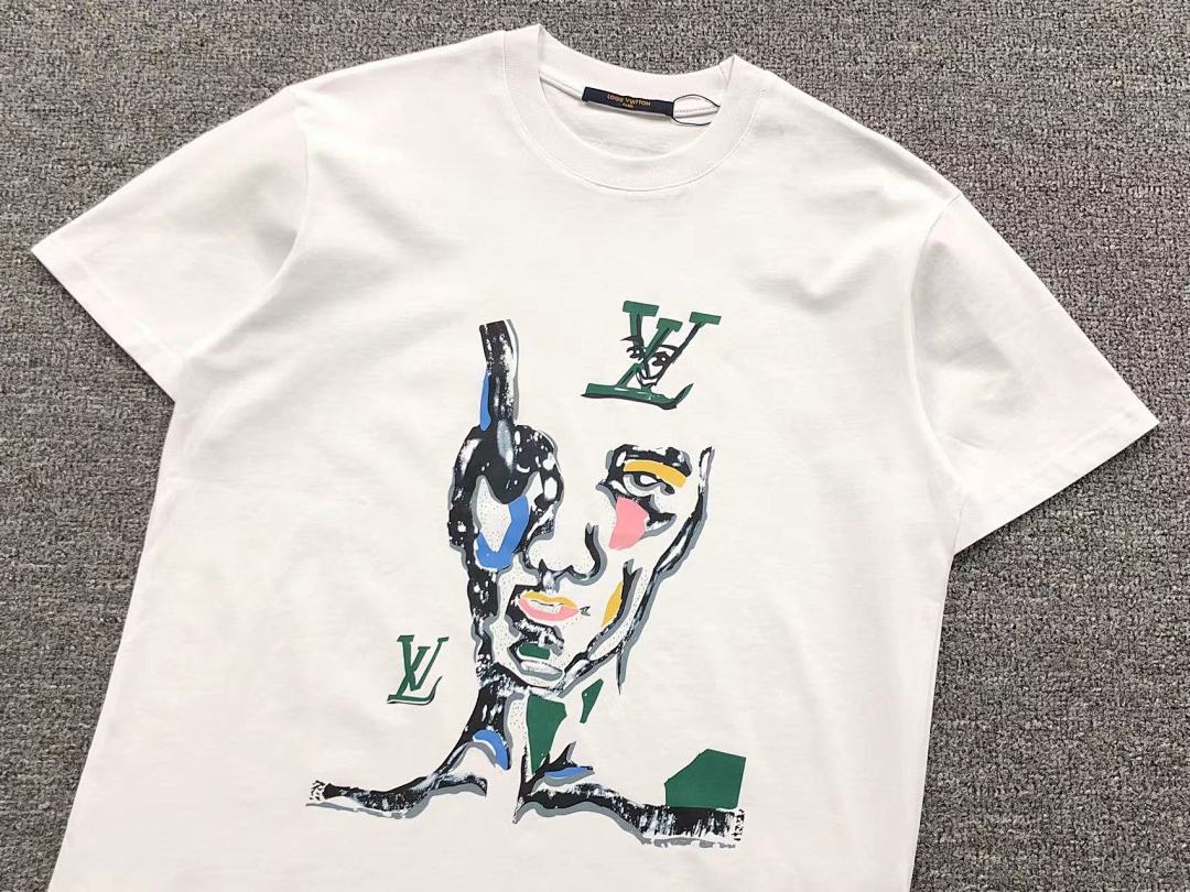 Louis Vuitton 128 L⭐ T-SHIRT 1101170521 (Im 170Cm 57Kg I Wear Size M In The Phot) - Image 8